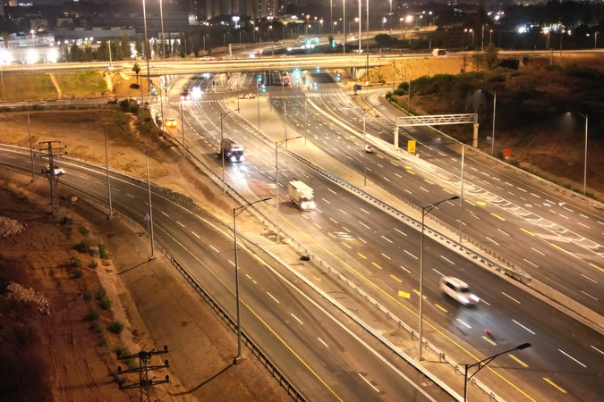 תנועה זורמת בנתיבים המסומנים במחלף מורשה