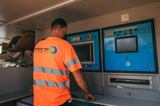 בקרת מערכת חידוש קו הביוב הראשי בבאר שבע